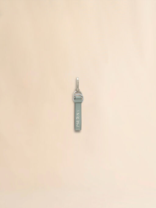 Marni Mending 자수 디테일 그레이 가죽 키링 - 열쇠 고리