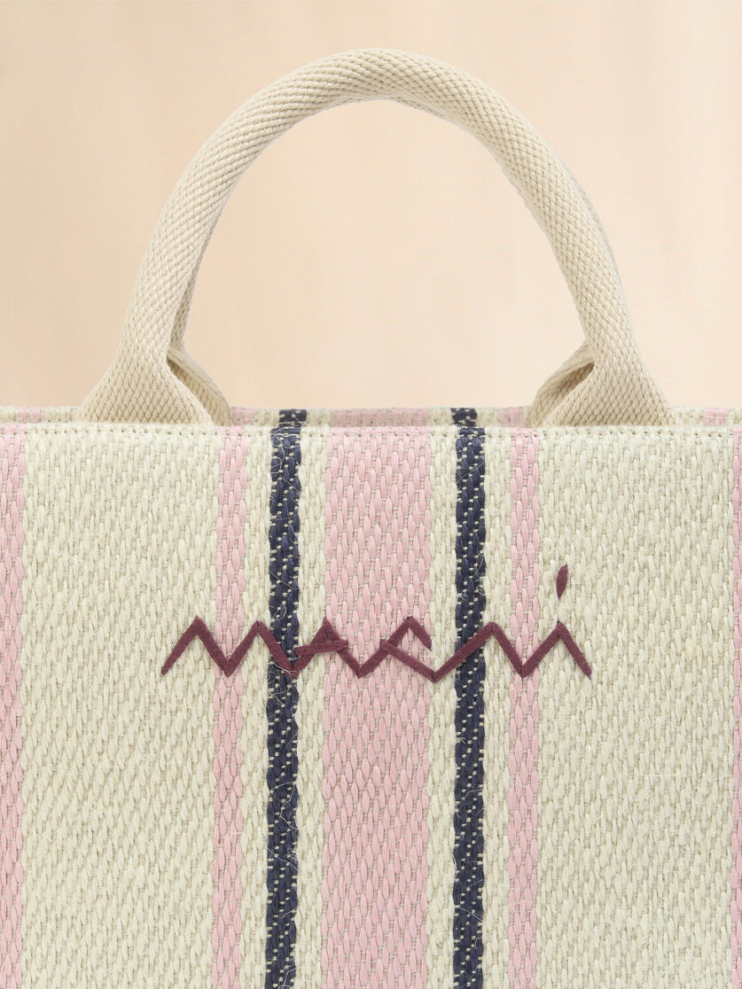 Tote bag pequeño de tejido efecto rafia beige con rayas rosas y azules - Bolsos shopper - Image 4